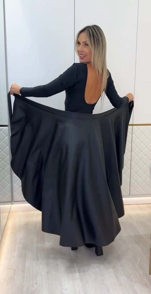 Kadın Belden Kuşaklı Uzun Deri Etek