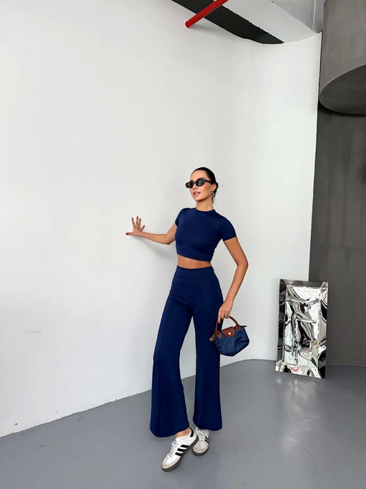 Osy Modal Yumuşak Dokulu Kumaş Kısa Kollu Crop Alt Ispanyol Paça Pantalon Ikili Takım - Lacivert