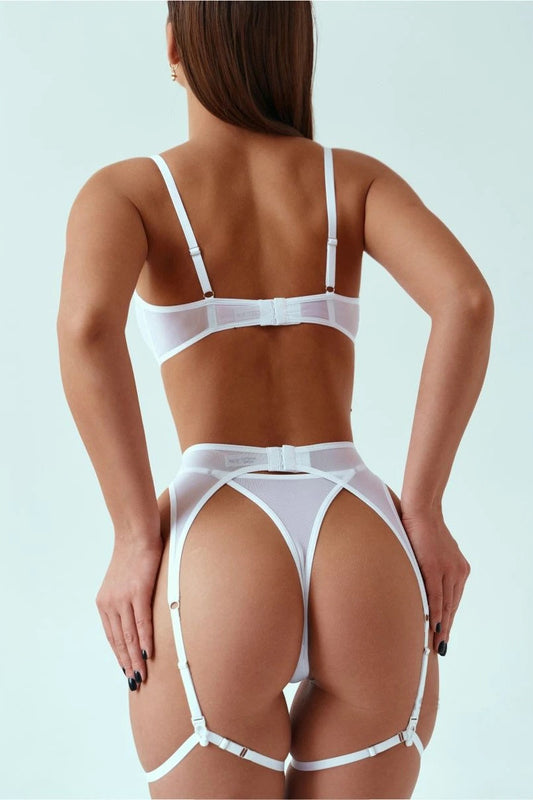 Jartiyerli Beyaz İç Çamaşır Takımı