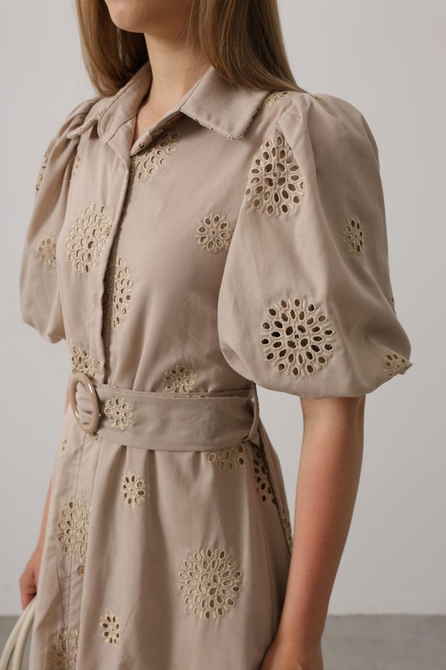 Balon Kol Kemerli Brode Elbise - Taş