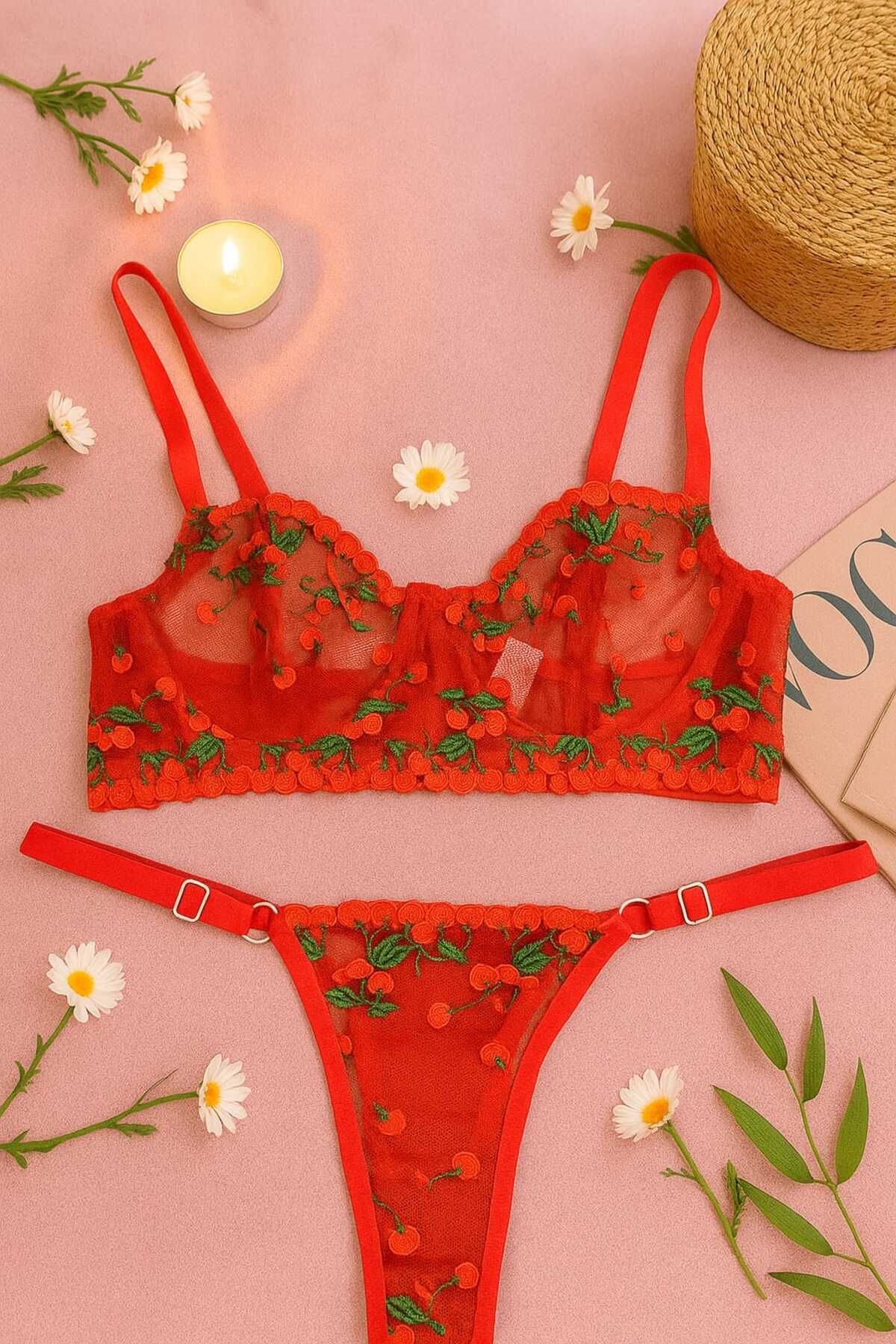 Kadın Kırmızı Şeffaf Kiraz Nakışlı Dantel Sütyen Külot Takımı - Ayarlanabilir Askılı
