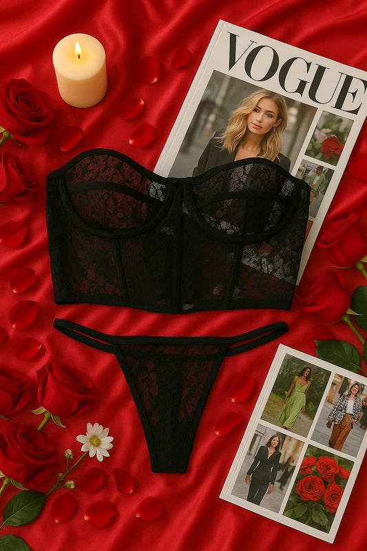 Siyah Transparan Dantel Büstiyer ve Tanga İç Giyim Takımı