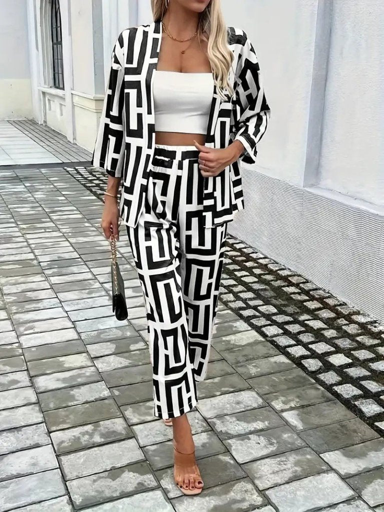 Kadın Uzun Kollu önü Açık Desenli Iki Iplik Ceket Ve Pantolon Ikili Takım