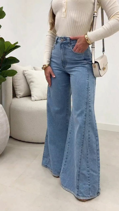 Kadın Yüksek Bel Paçaya Doğru Geniş Kesimli Kot Pantolon