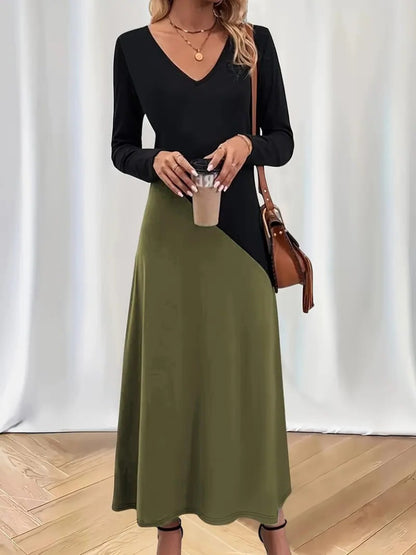 Kadın Uzun Kollu V Yakalı Blok Desenli Viskon Elbise