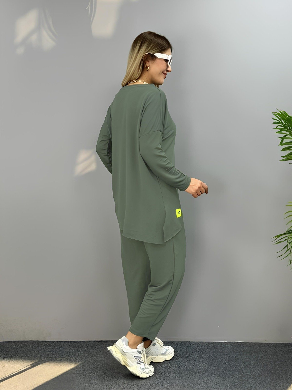 Kadın Iki Iplik Viskon Pamuk Kumaş Arma Detaylı Ikili Takım