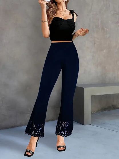 Kadın Yüksek Bel Paçaya Doğru Genişleyen Lazer çiçek Kesim Detaylı Ithal Krep Pantolon