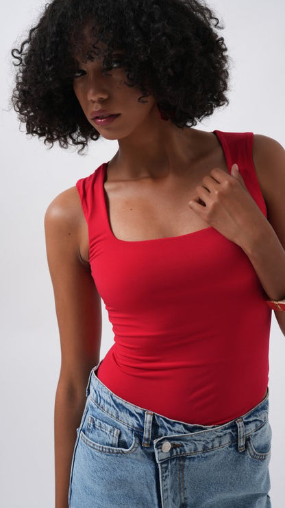 Kare Yaka Kalın Askılı Bodysuit