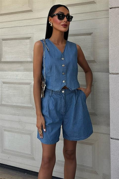 Gümüş Düğmeli Yelek Ve Şort Tensel Takım 10174