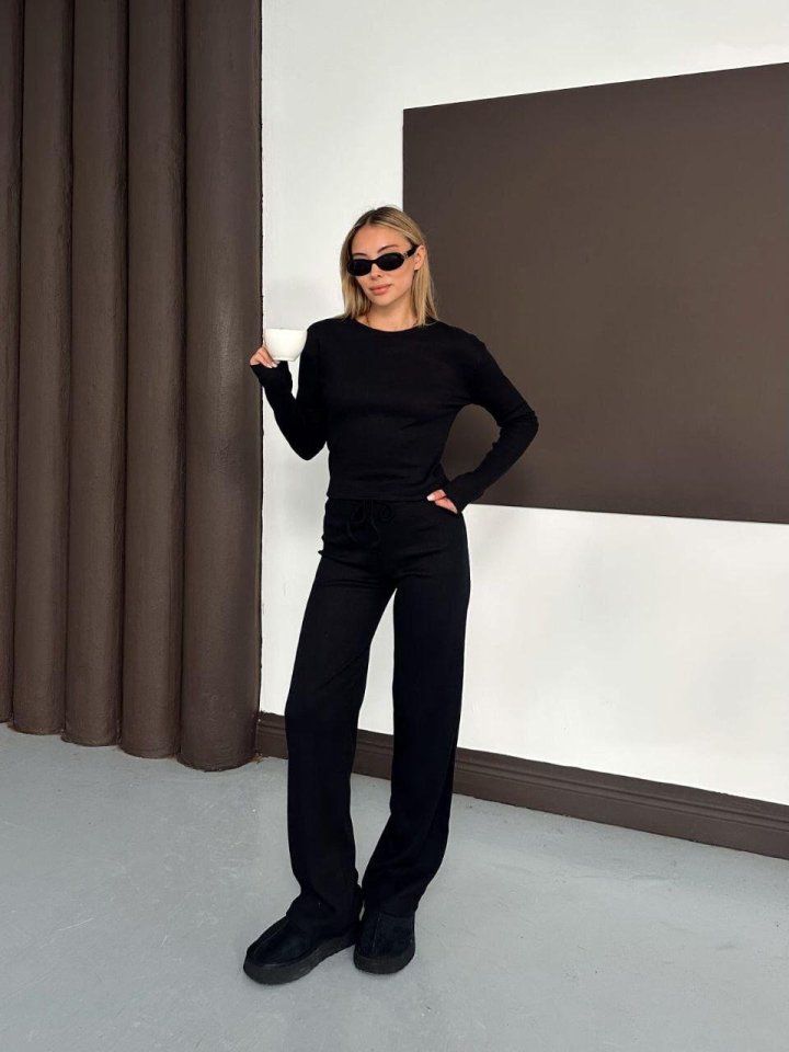 Kadın Bisiklet Yaka Parmak Geçme Detay Uzun Kollu Bluz Ve Pantolon Ikili Takım