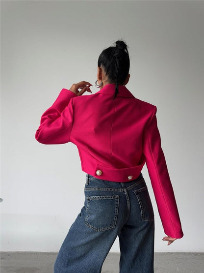 ARKASI İNCİ DÜĞME DETAYLI CROP CEKET - Fuşya