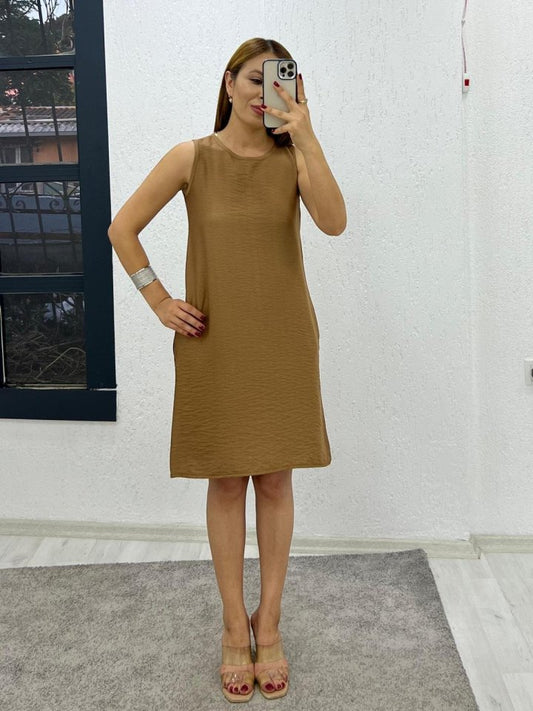 Kadın Keten Kumaş Cep Detaylı Sıfır Kol Elbise