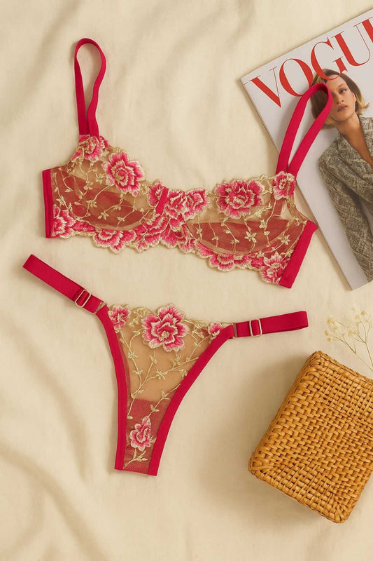 Fuşya Çiçek İşlemeli Transparan Bralet ve Tanga Takım