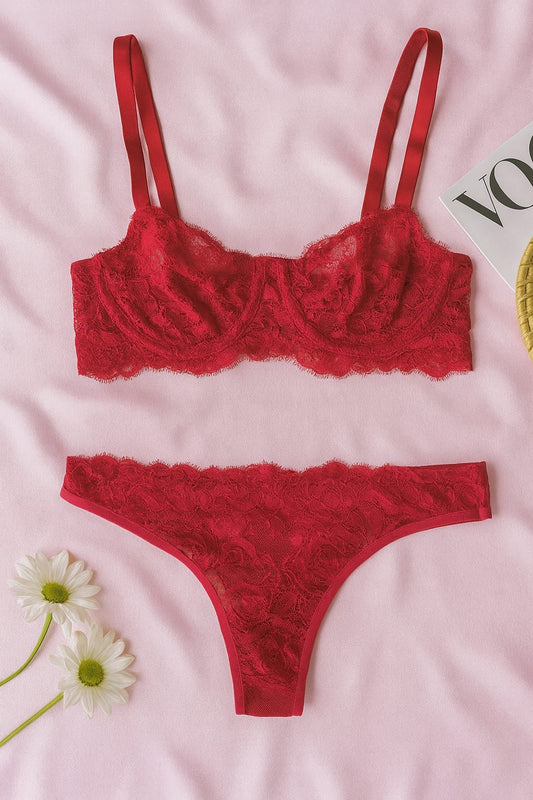 Kırmızı Dantel Bralet  Külot İç Giyim Takımı